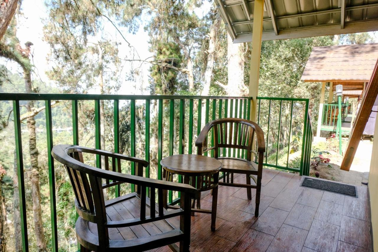 Oyo 1175 Oemah Djowo Resort Magetan Dış mekan fotoğraf