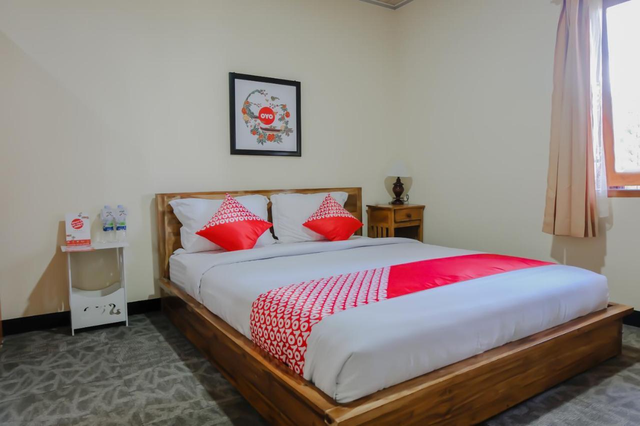 Oyo 1175 Oemah Djowo Resort Magetan Dış mekan fotoğraf